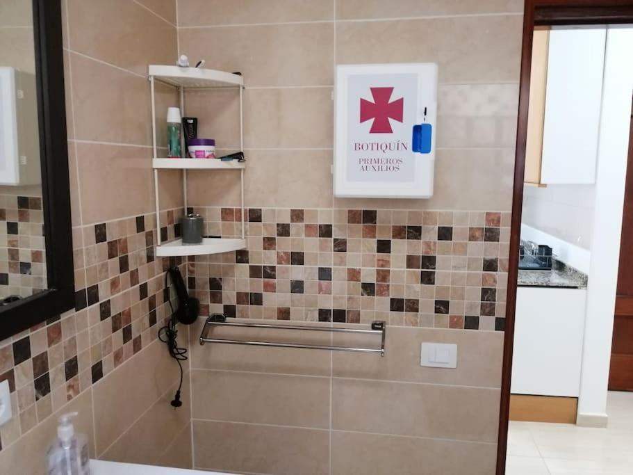Habitacion Matrimonial Privada Con Areas Compartidas La Laguna  Zewnętrze zdjęcie